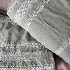 Coyuchi Soft Gray Duvet Cover Set